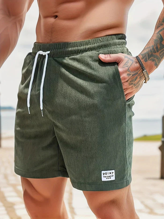 Men's leisure shorts with drawstring stopper