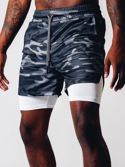 Men's fitness shorts with double layer